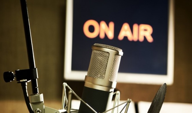 radio (1) radio (1)